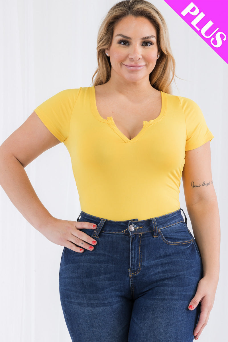 Plus Size Casual Split Neck Solid Short Sleeve Bodysuit (CAPELLA)