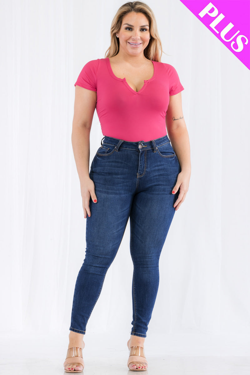Plus Size Casual Split Neck Solid Short Sleeve Bodysuit (CAPELLA)
