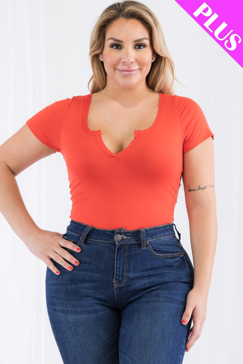 Plus Size Casual Split Neck Solid Short Sleeve Bodysuit (CAPELLA)