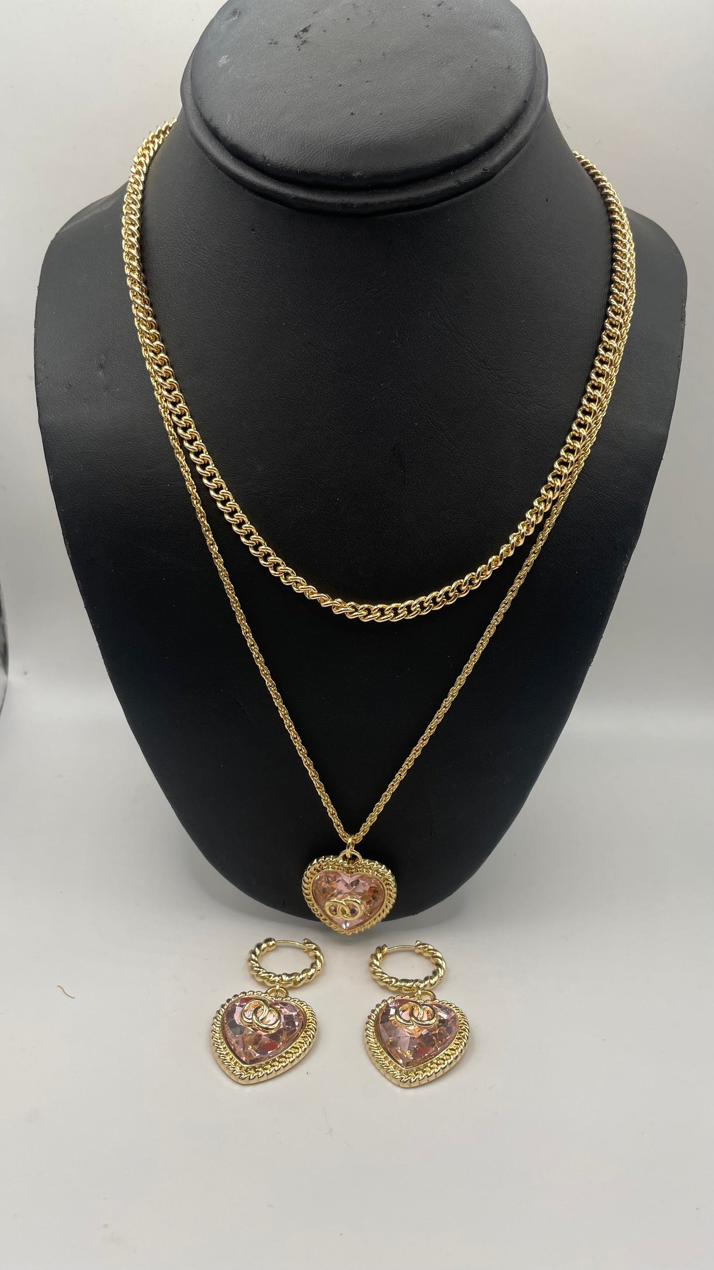 NS1000 Necklace Set