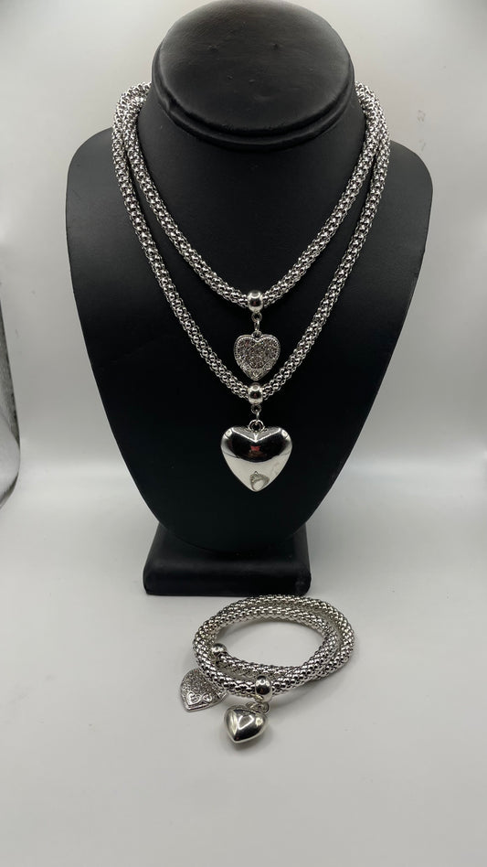 N1012 Necklace and Bracelet Set